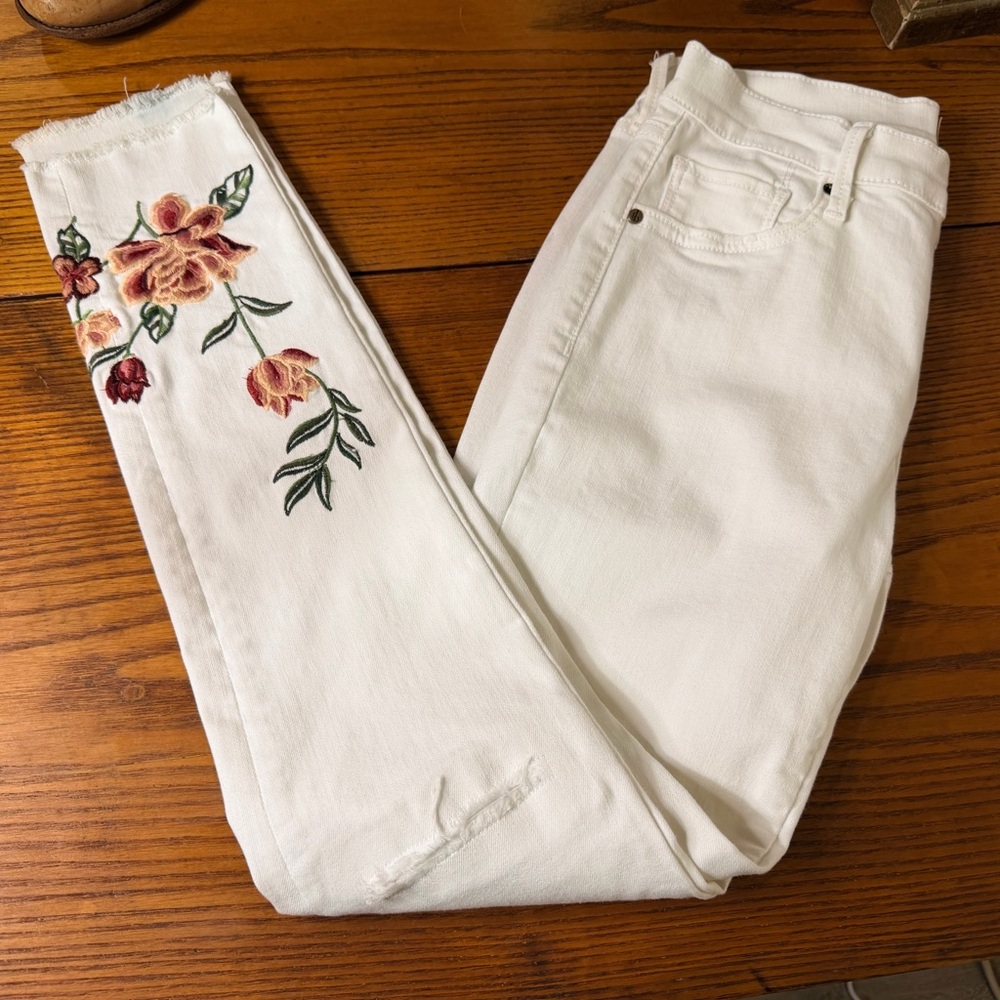 DRIFTWOOD Floral Embroidered White Jeans